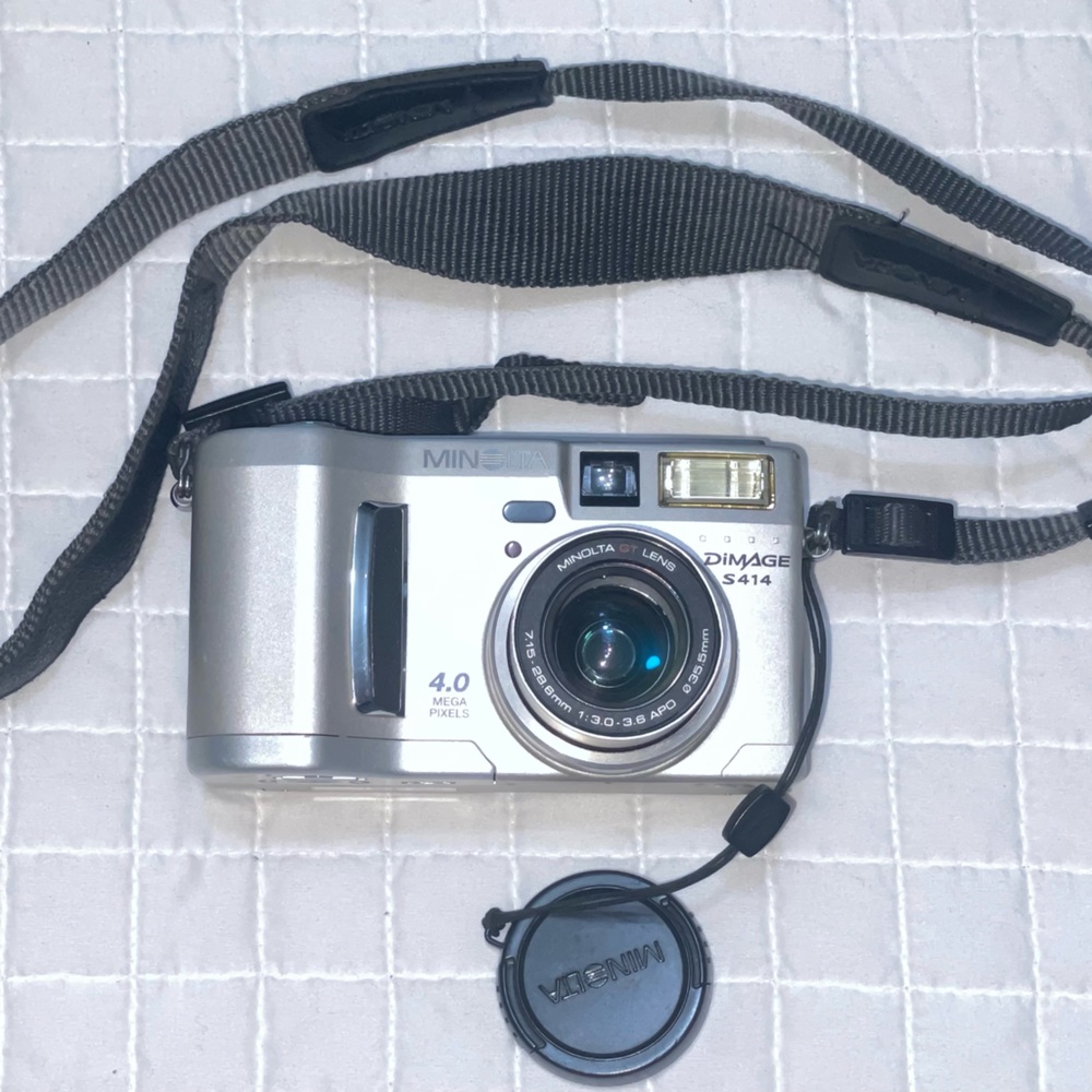Vintage Minolta Dimage S414 4MP Digital Camera - Great Condition Tested Works